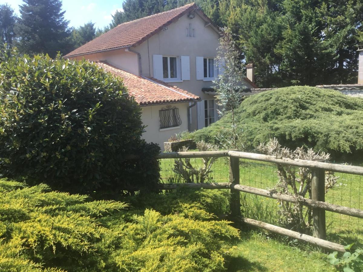 Les Pierrottes Villa Mornac Eksteriør billede